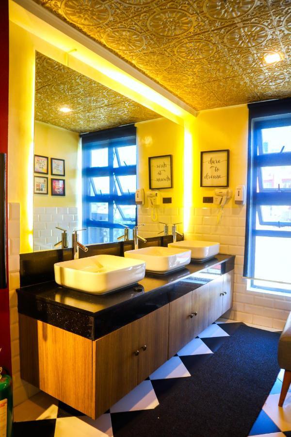 Unwnd Boutique Hotel Makati Makati City Ngoại thất bức ảnh
